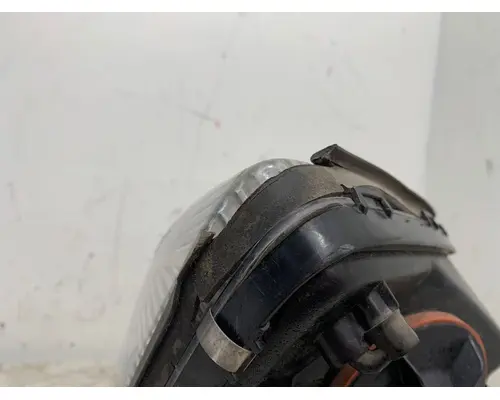 VOLVO VNL Headlamp Assembly