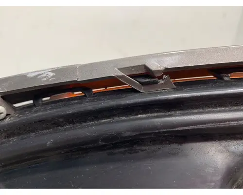 VOLVO VNL Headlamp Assembly