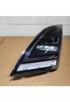 VOLVO VNL Headlamp Assembly