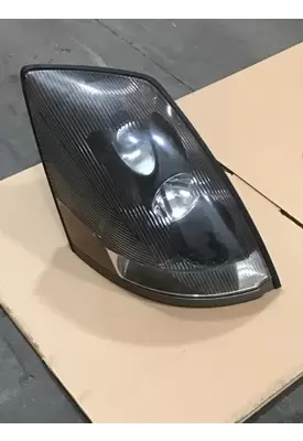 VOLVO VNL Headlamp Assembly