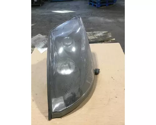 VOLVO VNL Headlamp Assembly