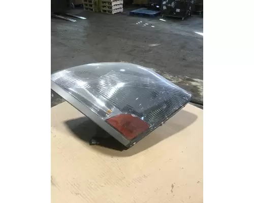 VOLVO VNL Headlamp Assembly