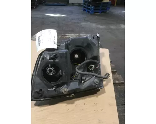 VOLVO VNL Headlamp Assembly