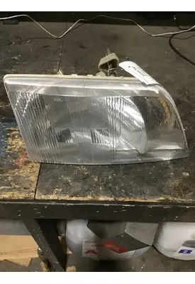 VOLVO VNL Headlamp Assembly