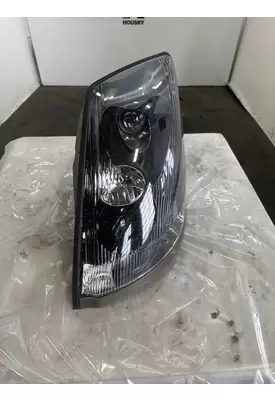 VOLVO VNL Headlamp Assembly