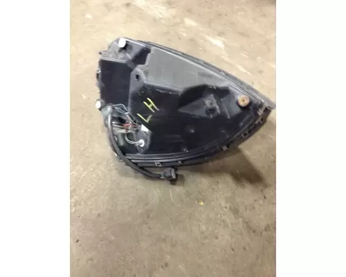 VOLVO VNL Headlamp Assembly