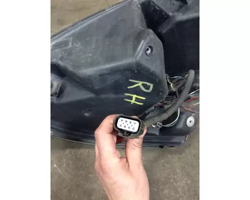 VOLVO VNL Headlamp Assembly