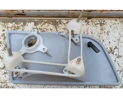 VOLVO VNL Headlamp Bucket LH