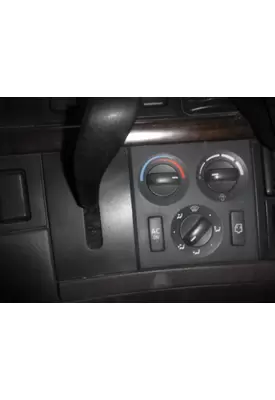 VOLVO VNL Heater / AC Control