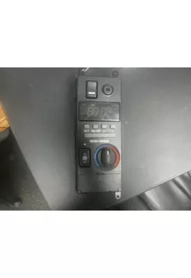 VOLVO VNL Heater / AC Control