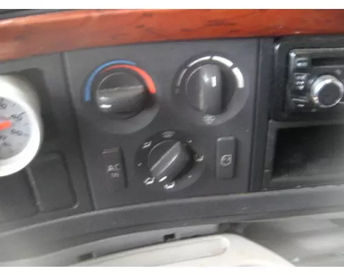 VOLVO VNL Heater  AC Control