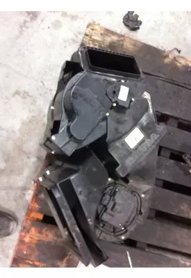 VOLVO VNL Heater Core