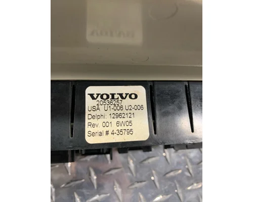 VOLVO VNL HeaterAir Cond Parts, Misc