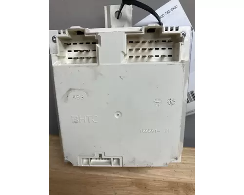 VOLVO VNL HeaterAir Cond Parts, Misc