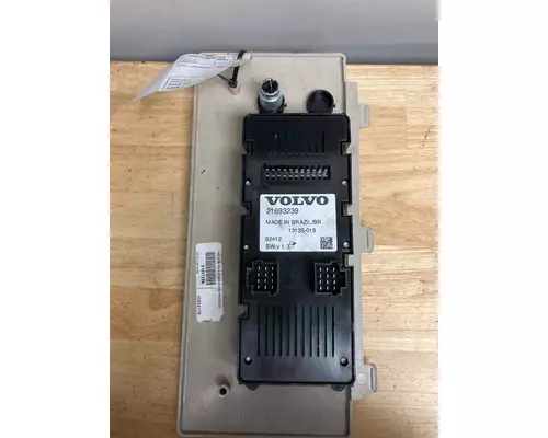 VOLVO VNL HeaterAir Cond Parts, Misc
