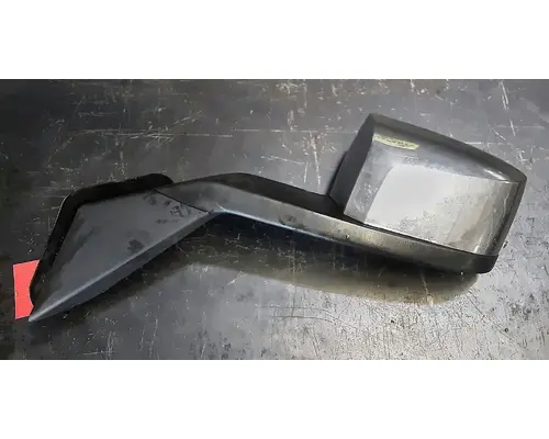 VOLVO VNL Hood Trim & Misc. Parts