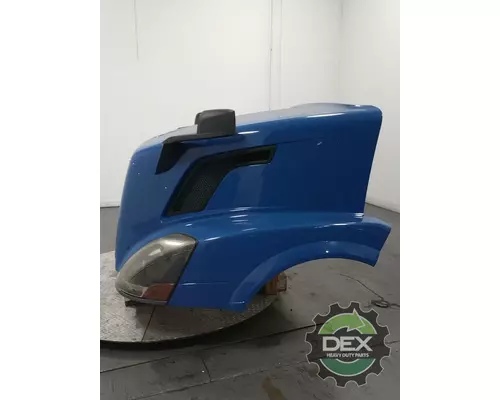 VOLVO VNL Hood