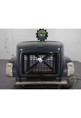 VOLVO VNL Hood