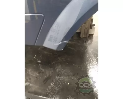 VOLVO VNL Hood