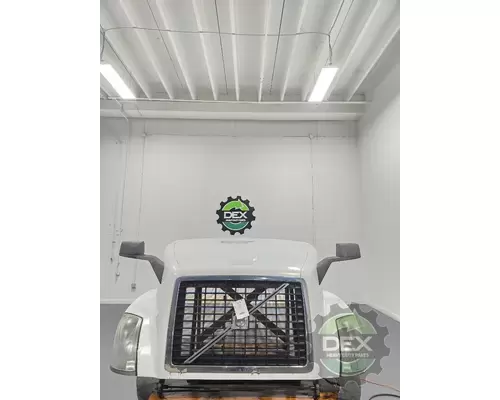 VOLVO VNL Hood