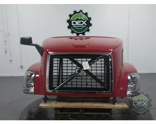 VOLVO VNL Hood