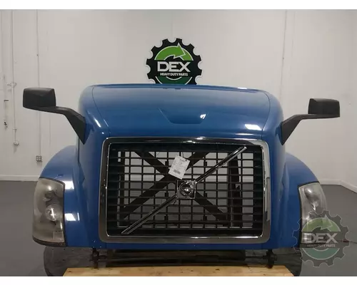 VOLVO VNL Hood