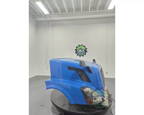 VOLVO VNL Hood
