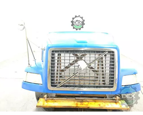 VOLVO VNL Hood