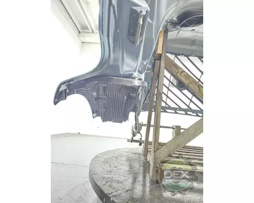 VOLVO VNL Hood