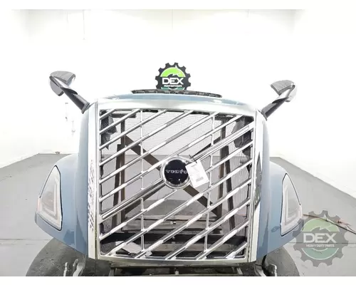 VOLVO VNL Hood