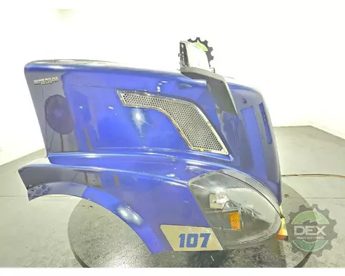 VOLVO VNL Hood