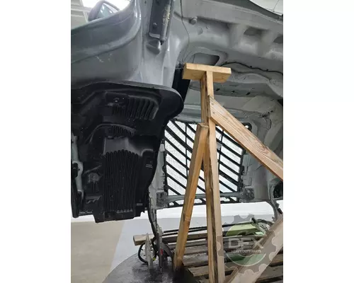 VOLVO VNL Hood
