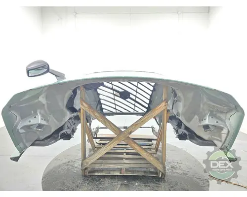 VOLVO VNL Hood
