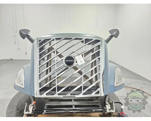 VOLVO VNL Hood