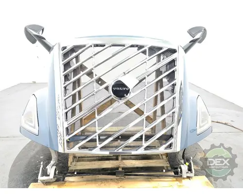 VOLVO VNL Hood