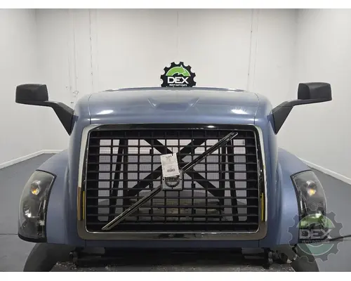 VOLVO VNL Hood