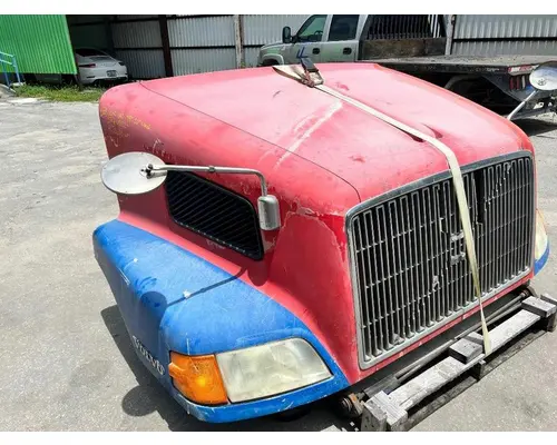 VOLVO VNL Hood