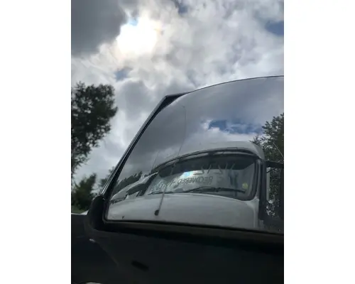 VOLVO VNL Hood