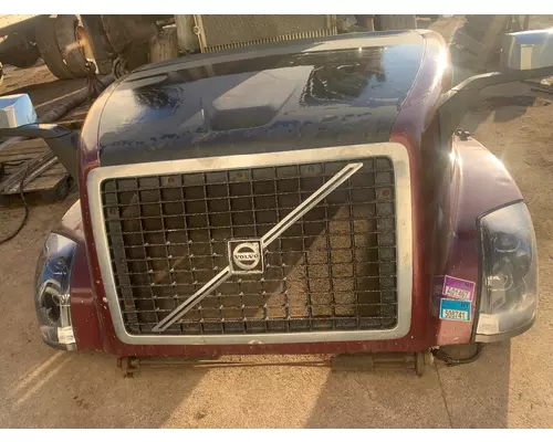 VOLVO VNL Hood