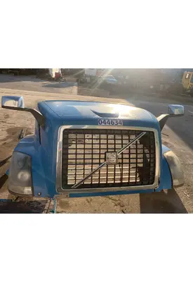 VOLVO VNL Hood