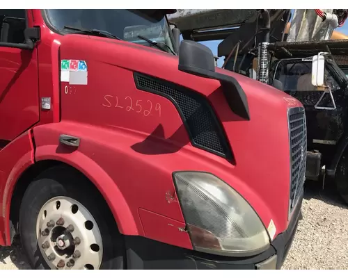 VOLVO VNL Hood