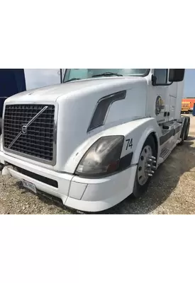 VOLVO VNL Hood