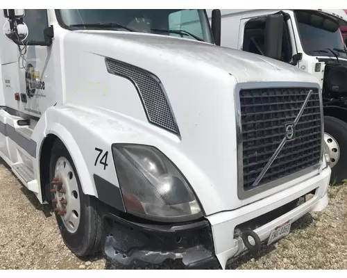 VOLVO VNL Hood
