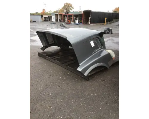 VOLVO VNL Hood