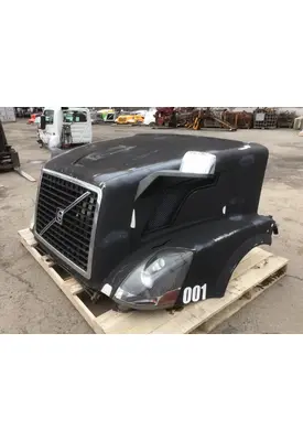 VOLVO VNL Hood