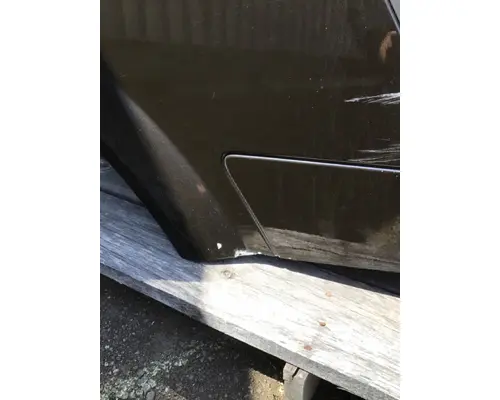 VOLVO VNL Hood