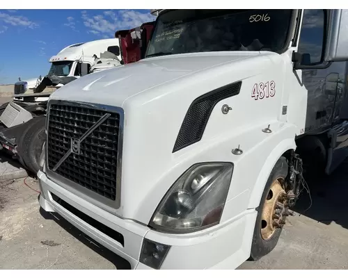 VOLVO VNL Hood