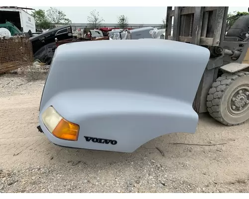 VOLVO VNL Hood