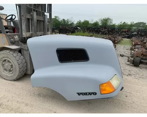 VOLVO VNL Hood