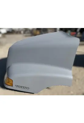 VOLVO VNL Hood